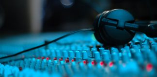 آموزش پخش صدای دوبله برای فیلم زبان اصلی در KMPlayer