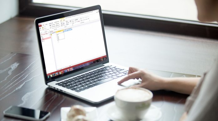 ساخت منوی کشویی در اکسس (Access) create-combo-box-in-access